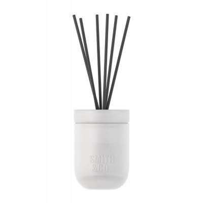 Smith & Co namų kvapas su lazdelėmis „Tonka & White Musk“ 200 ml